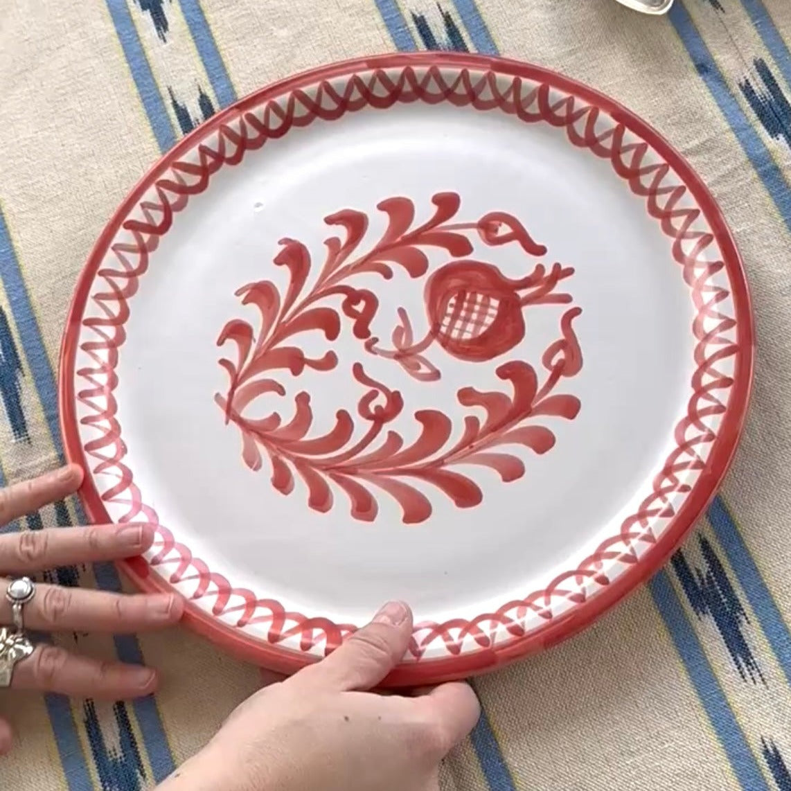 THE TRADITIONAL DINNER PLATE