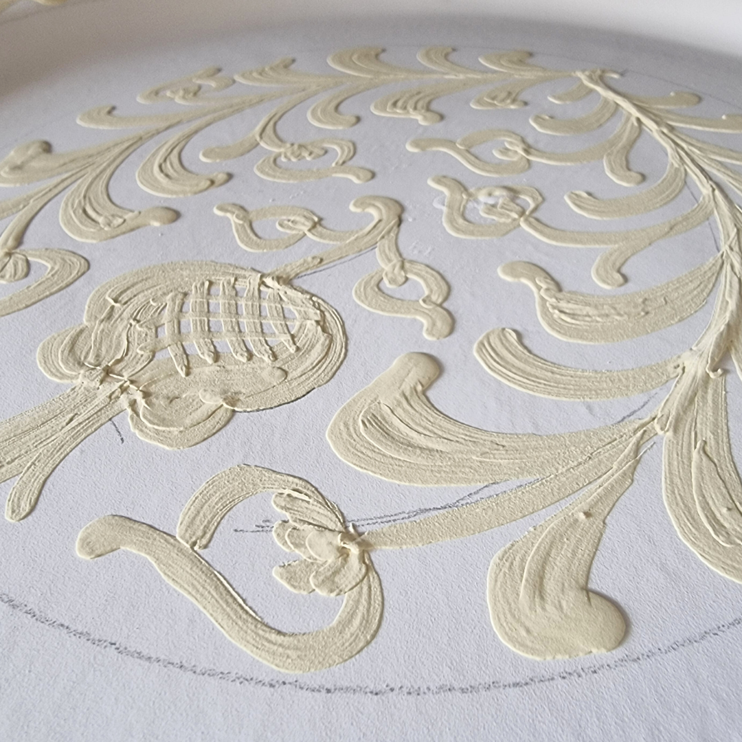 THE TRADITIONAL DINNER PLATE