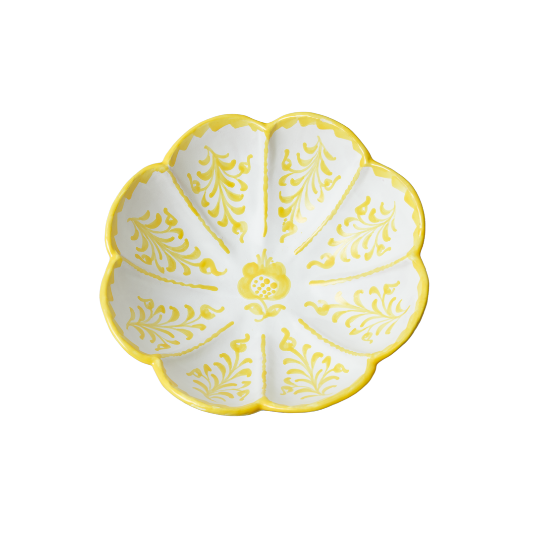 Spanish craftsmanship, handmade in Spain, artisanal home decor, traditional Spanish ceramics, handcrafted glassware, carved wood objects, natural linen textiles, Spanish design, heritage craftsmanship, sustainable materials, timeless design