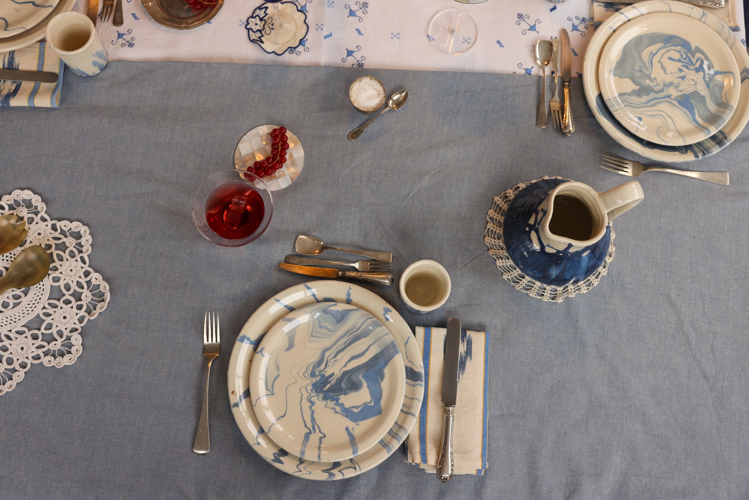 THE MARBLED SIDE PLATE, SET OF 4