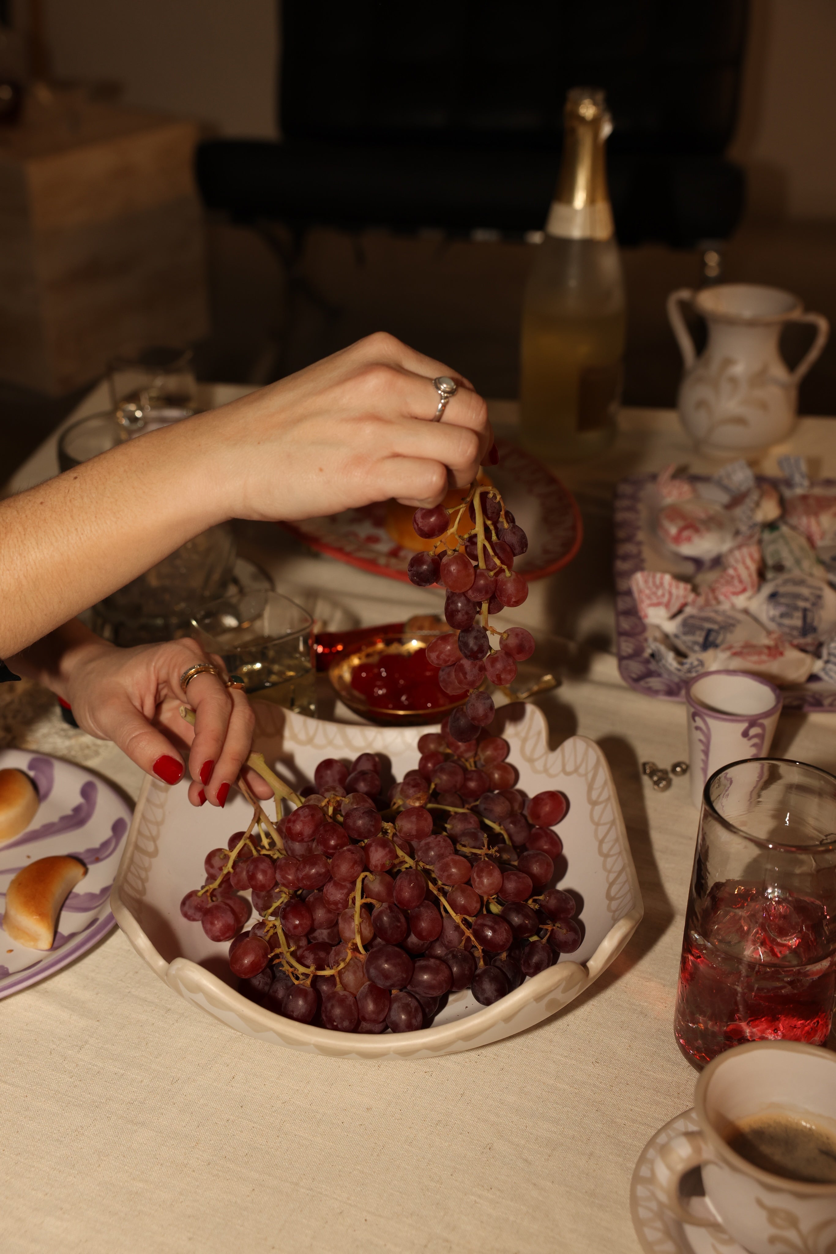 THE SQUARE CENTERPIECE