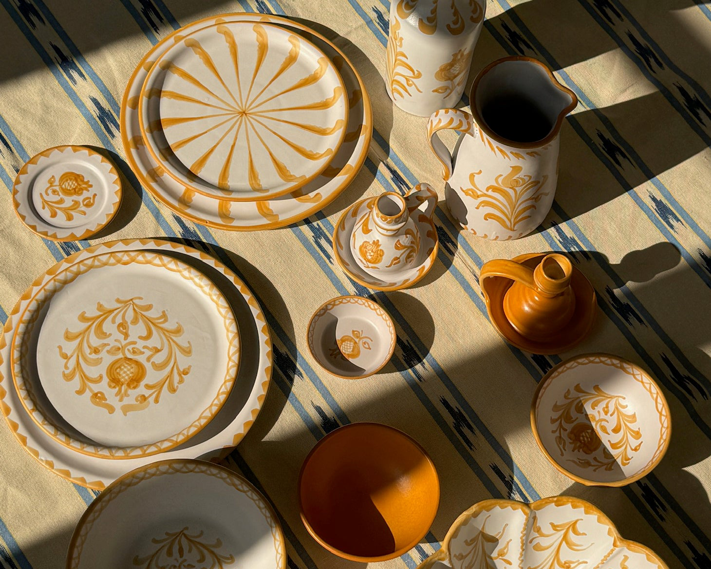 THE TRADITIONAL SIDE PLATE, SET OF 2