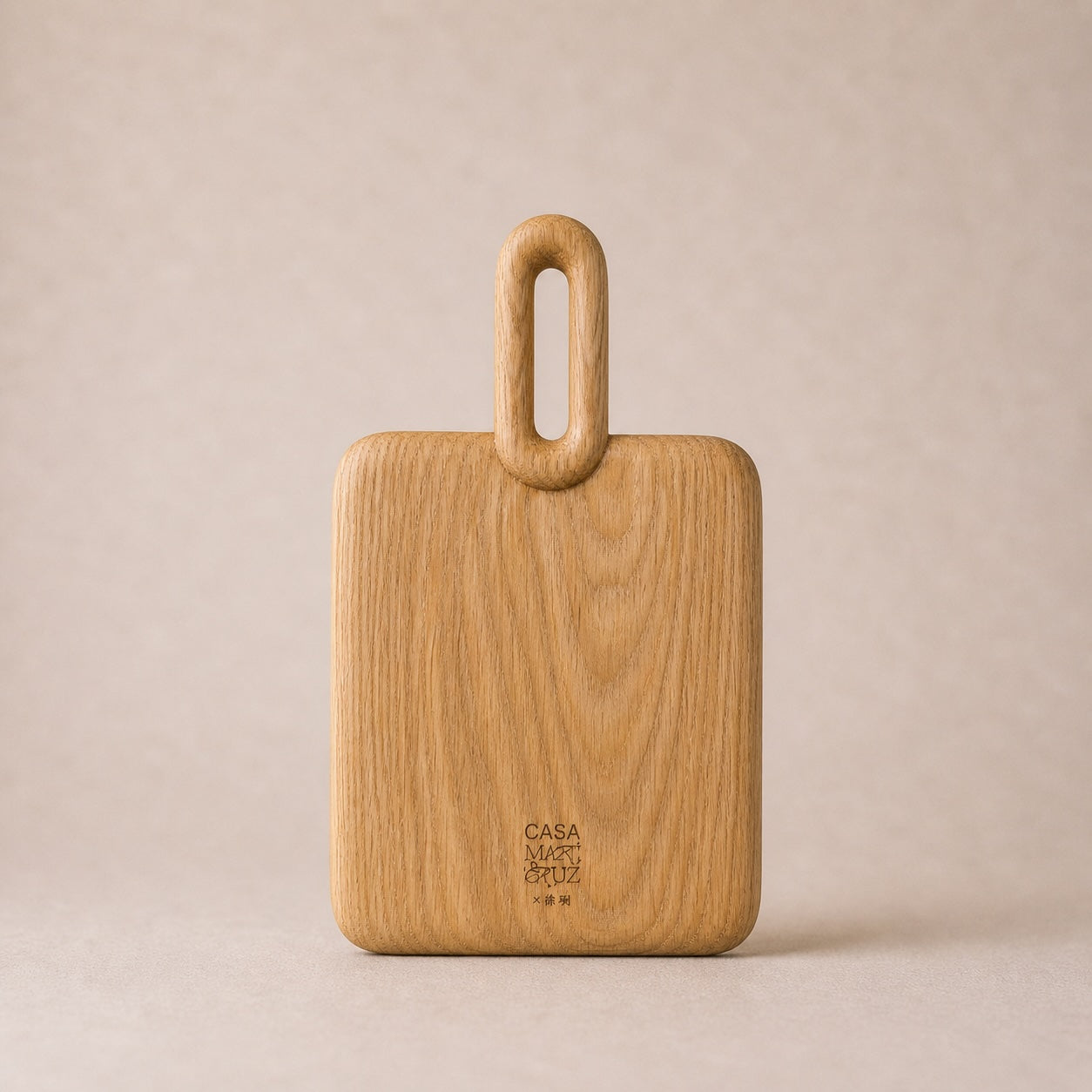 THE OVAL-HANDLED BOARD