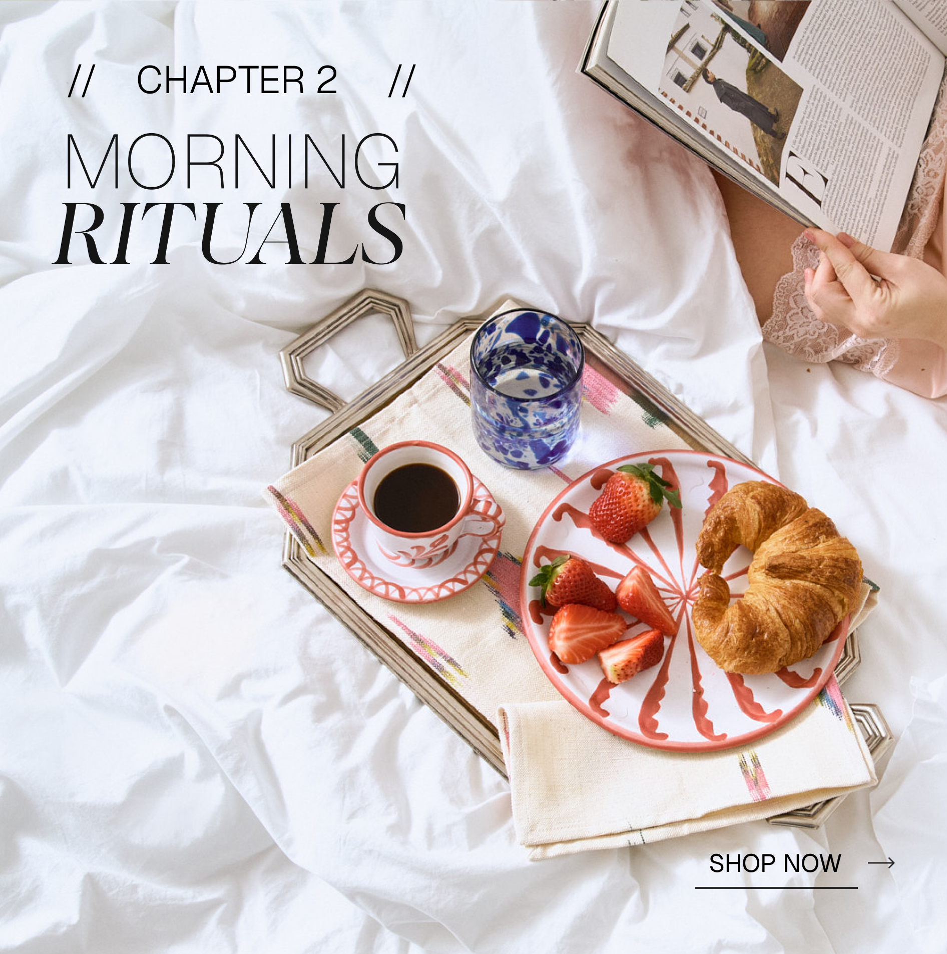 breakfast in bed, morning ritual, slow mornings, morning rituals, breakfast tray, croissant breakfast, strawberries, coffee moment, cozy morning, soft living, sunday morning, european summer, mediterranean lifestyle, tableware styling, artisanal tableware, handmade ceramics, spanish ceramics, ceramic plate, patterned ceramics, colorful tableware, luxury breakfast, linen napkin, bedside breakfast, feminine aesthetic, home rituals, cozy home, lifestyle photography, café aesthetic, editorial lifestyle, soft ae