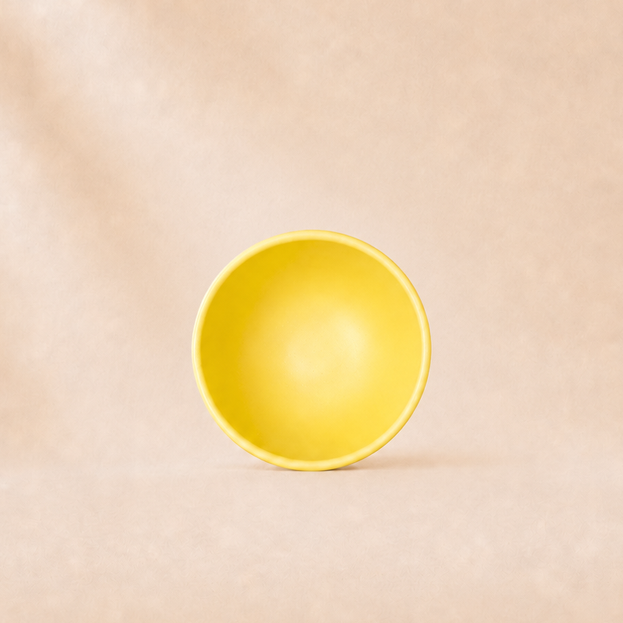 bol amarillo, bowl amarillo, cuenco amarillo, bol de cereal, bowl de cereal, cuenco de cereal, bowl monocromo, bol monocromo, vajilla amarilla, vajilla colorida, cerámica amarilla, bol de cerámica, cuenco de cerámica, cerámica esmaltada, bowl esmaltado, bol artesanal, cerámica artesanal, vajilla artesanal, bowl moderno, vajilla moderna, bowl minimalista, cocina colorida, decoración de cocina, mesa colorida, desayuno, cereal bowl, yellow bowl, yellow cereal bowl, ceramic bowl, handmade ceramic bowl, monochro