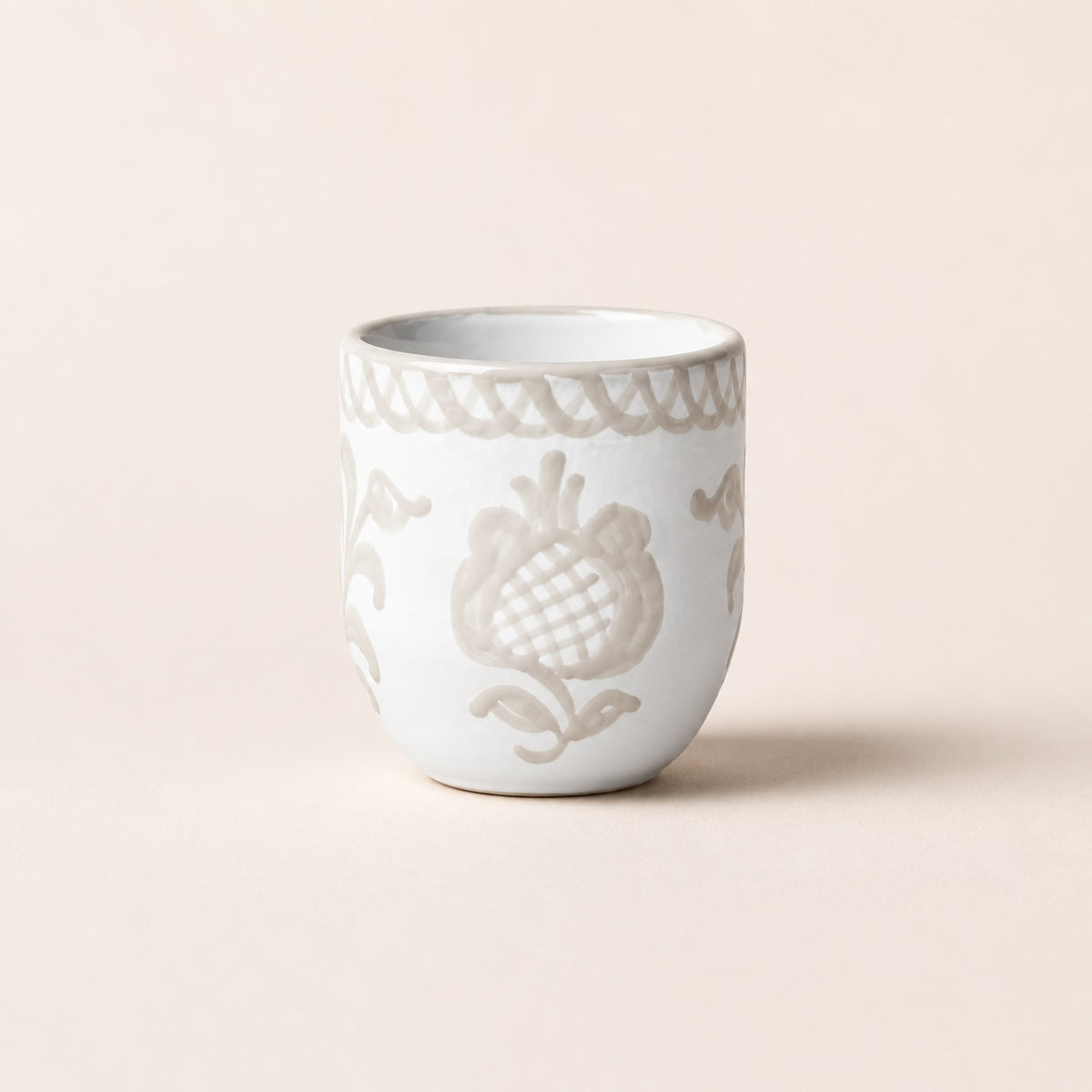THE TRADITIONAL COFFEE MUG