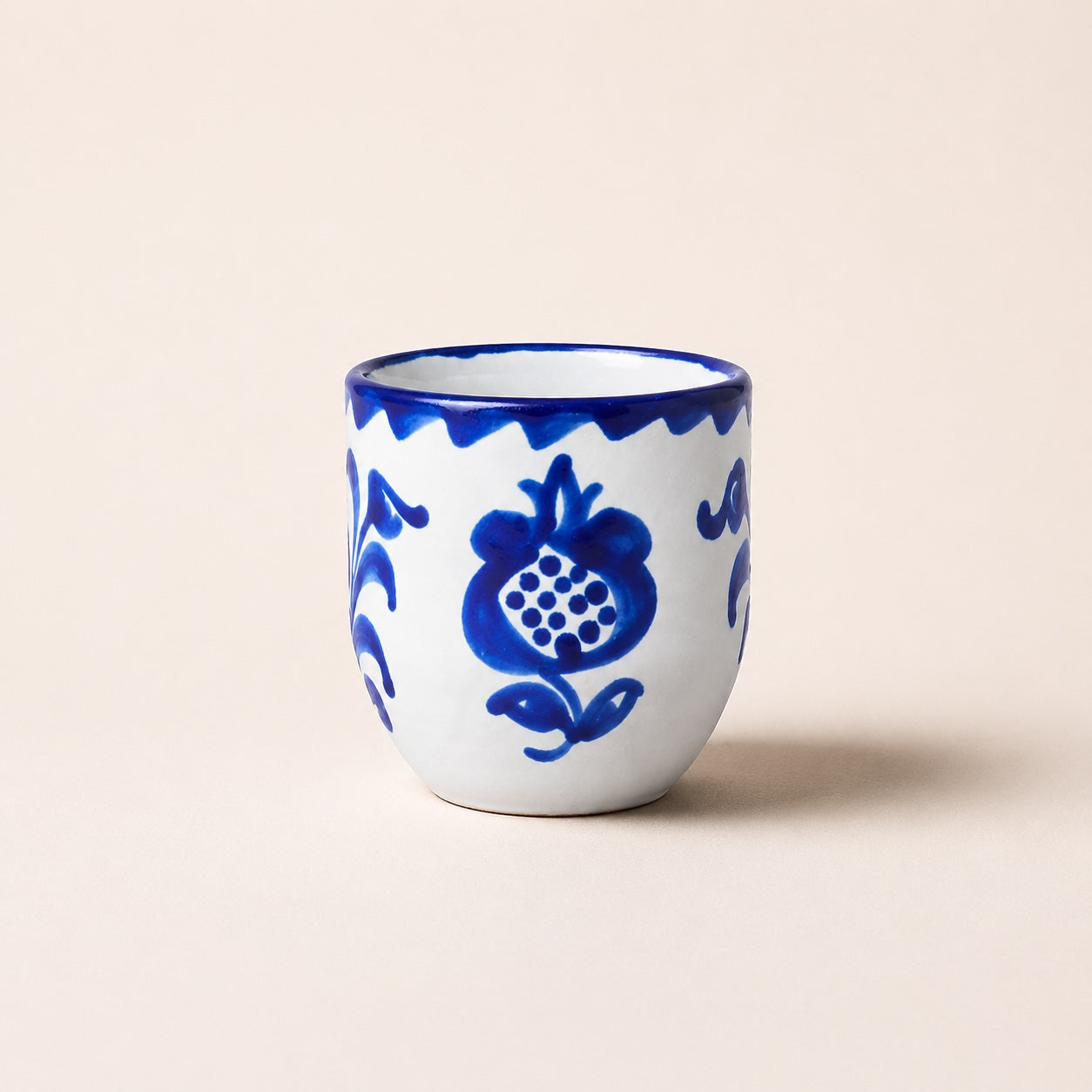THE TRADITIONAL COFFEE MUG