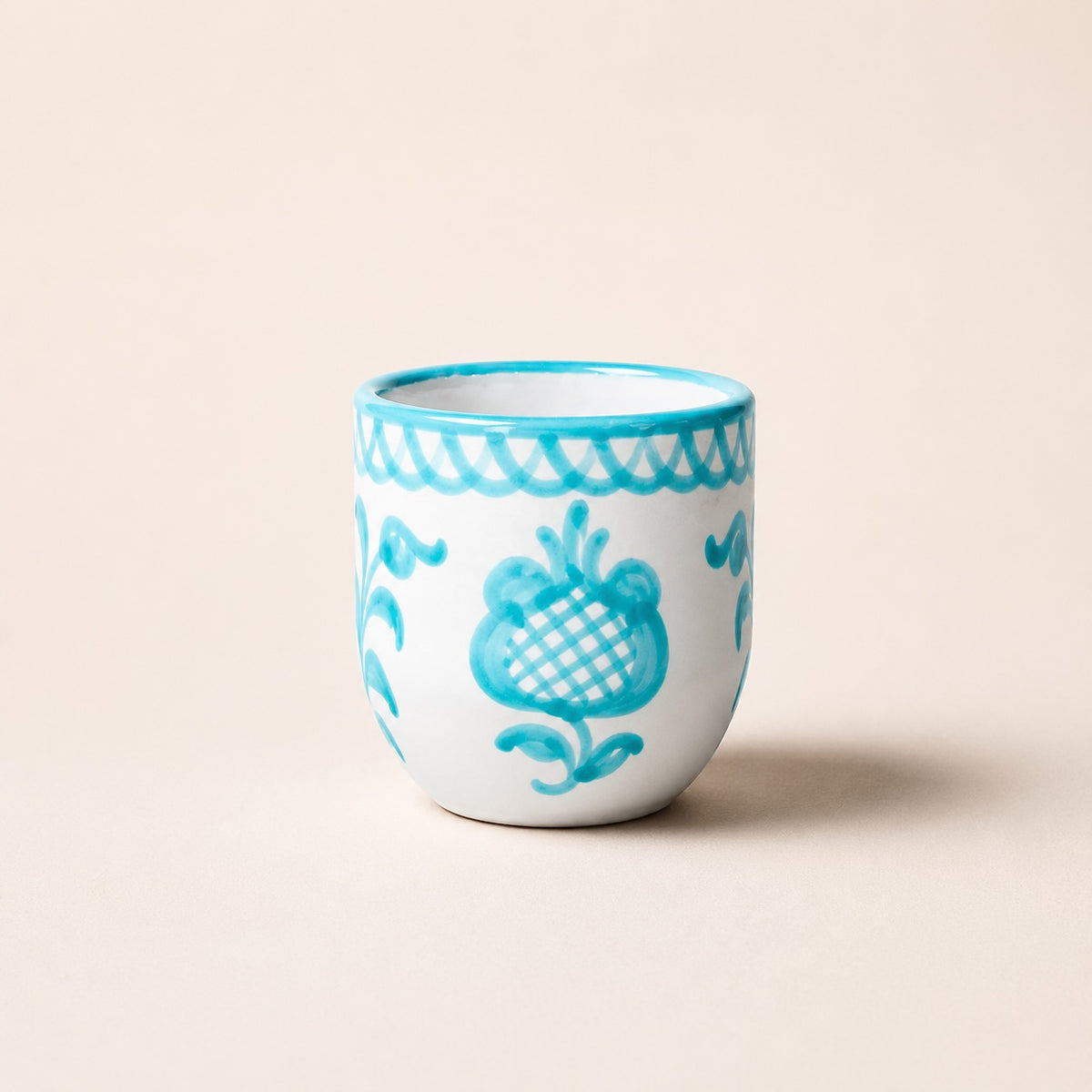 THE TRADITIONAL COFFEE MUG