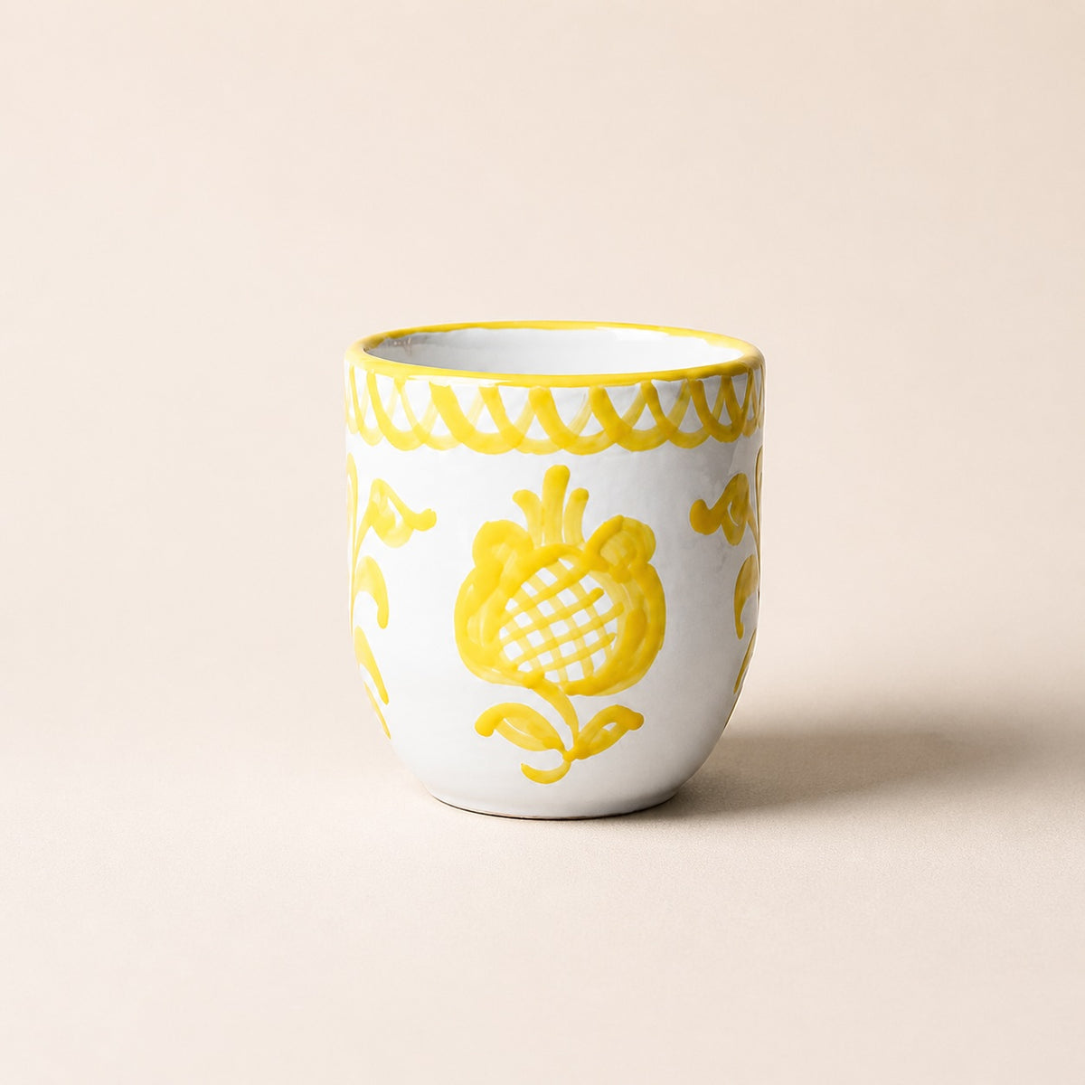 THE TRADITIONAL COFFEE MUG