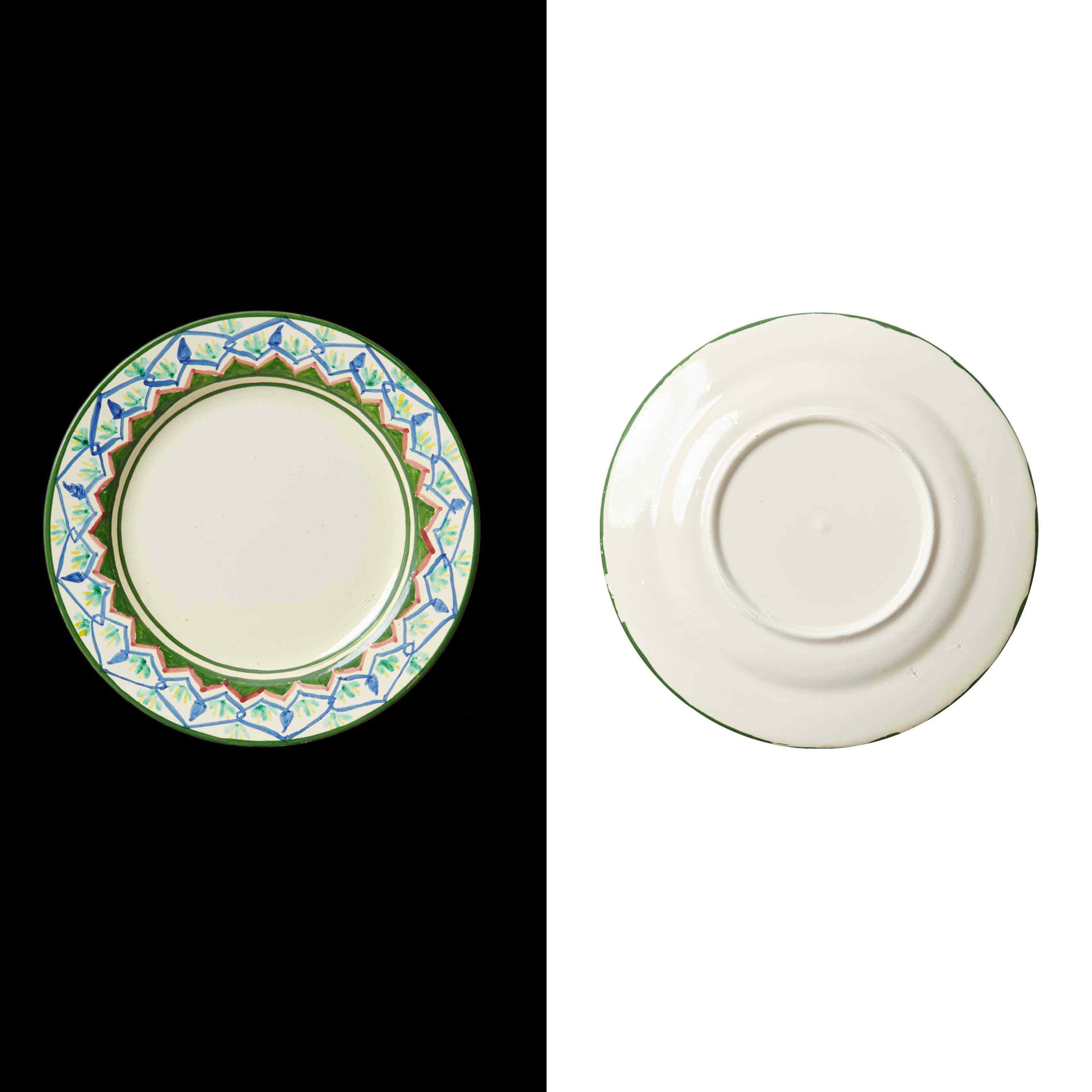 019 dinner plate handmade in spain by traditional artisans Cáceres traditional  style la mosca flower pinted green